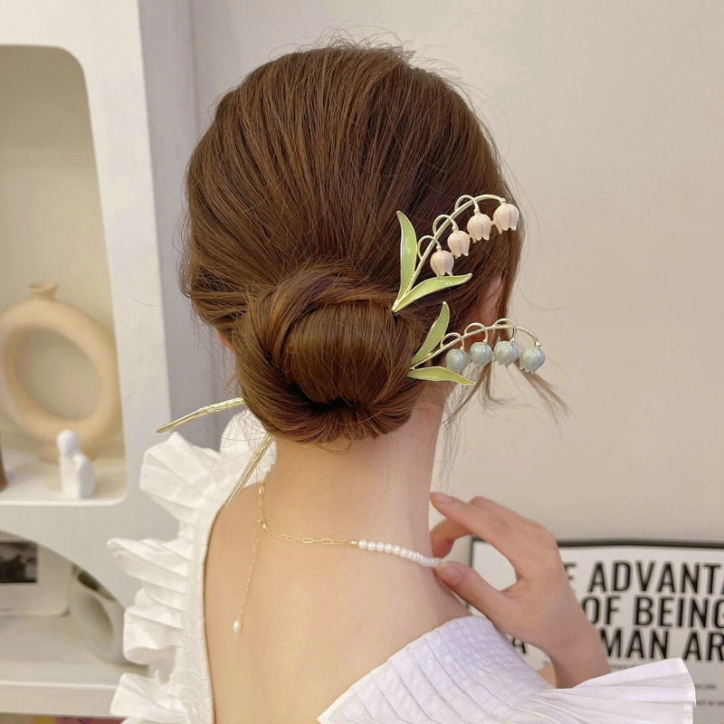 Dainty Floral Hair Claw Clip - claws, coquette, hair, hair accessories, hair claw Kawaii Babe