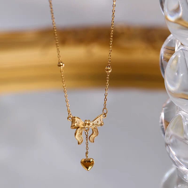 Trendy Gold Bowknot Necklace