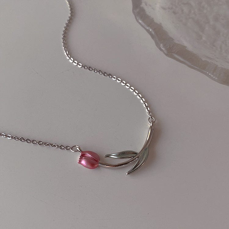 Collier chaîne tulipe rose en émail fait main