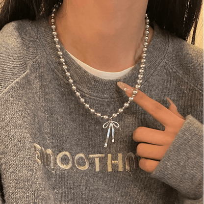 Elegant Bowknot Grey Pearl Chain Necklace