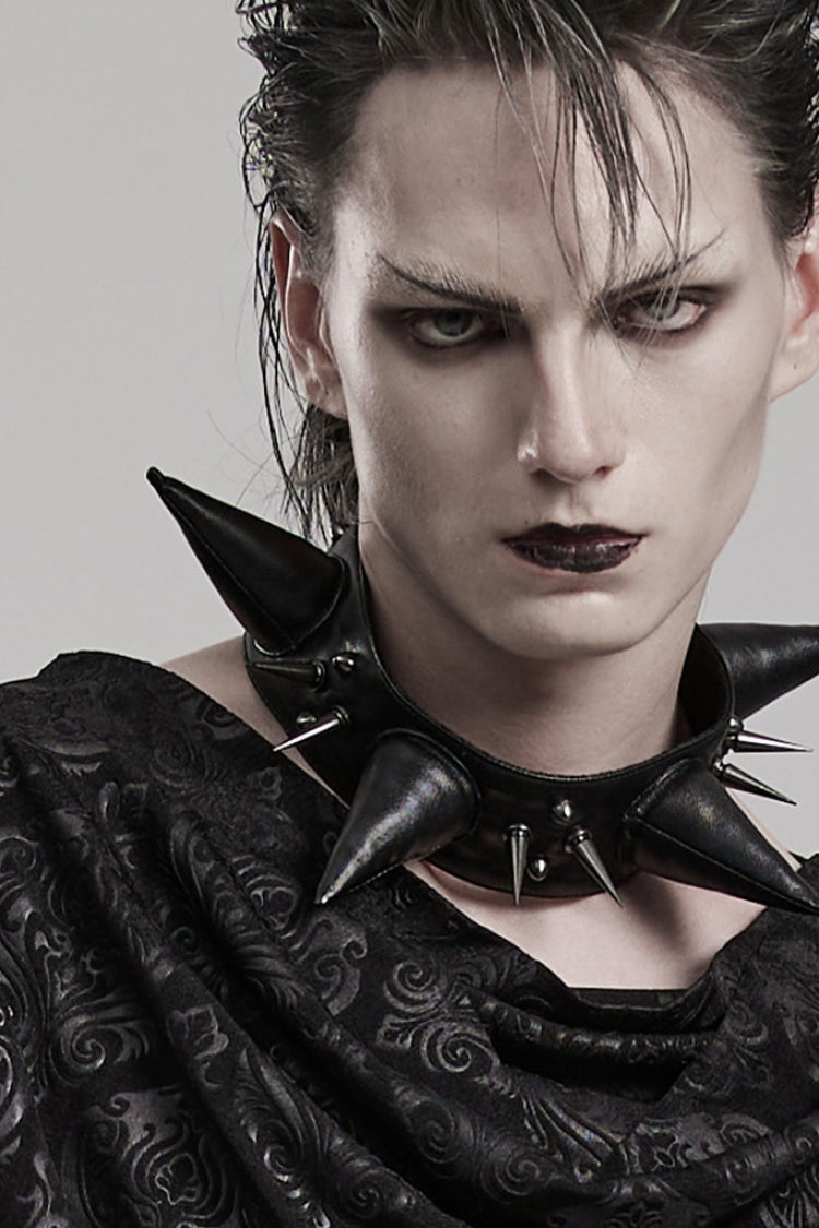 Men's Steampunk Pointed Choker with Cracked Leather and Metal Nail Decoration