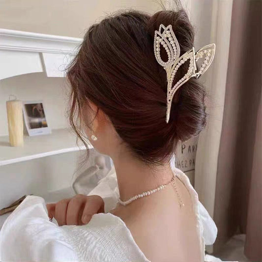 Pince à cheveux pour chignon en forme de tulipe ornée de perles