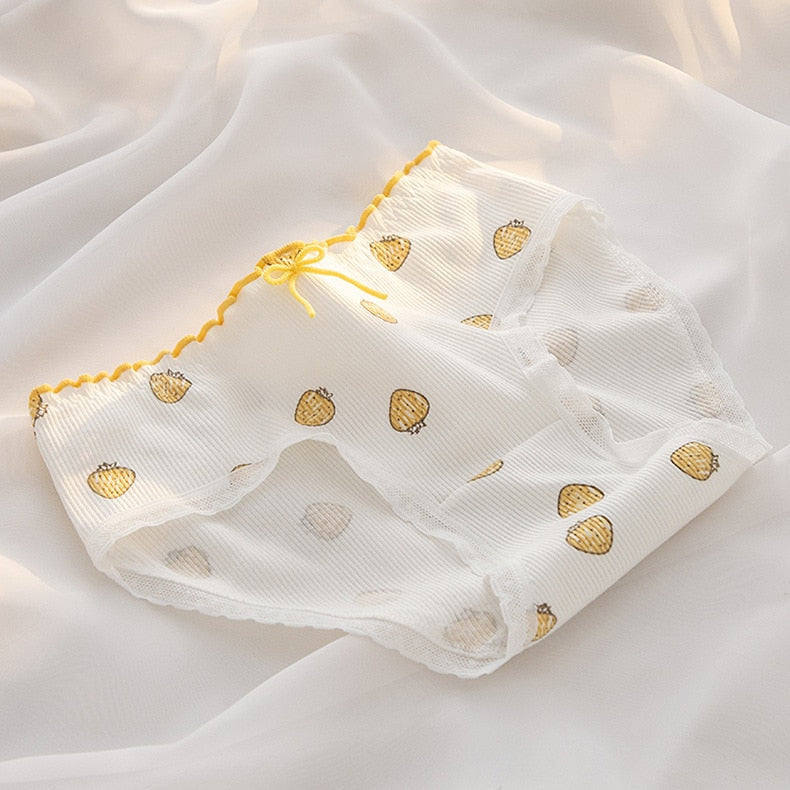 Kawaii honeycore patterned floral underwear