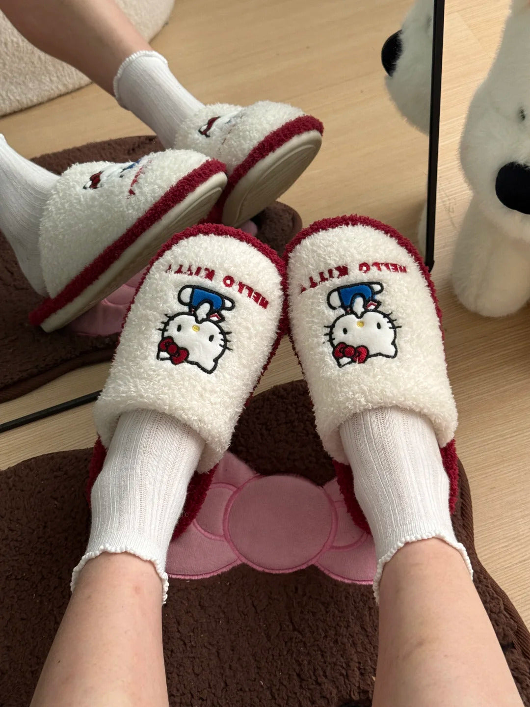 Hello Classic Slippers Home Kitty
