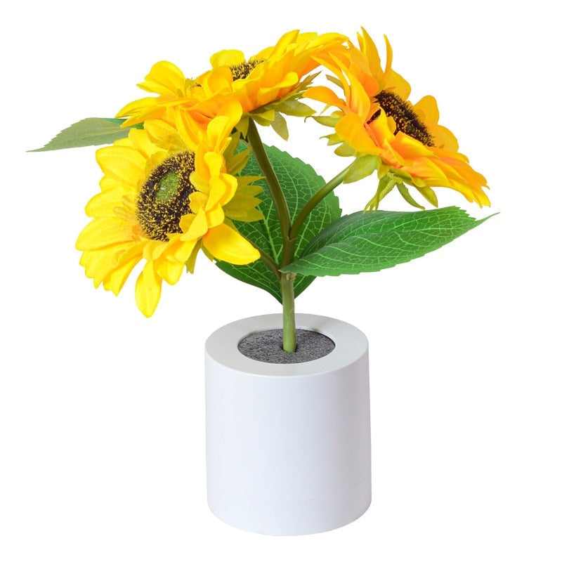 Light-Up Sunflower Desk Lamp - desk lamp, flowers, lamp, lamps, light Kawaii Babe