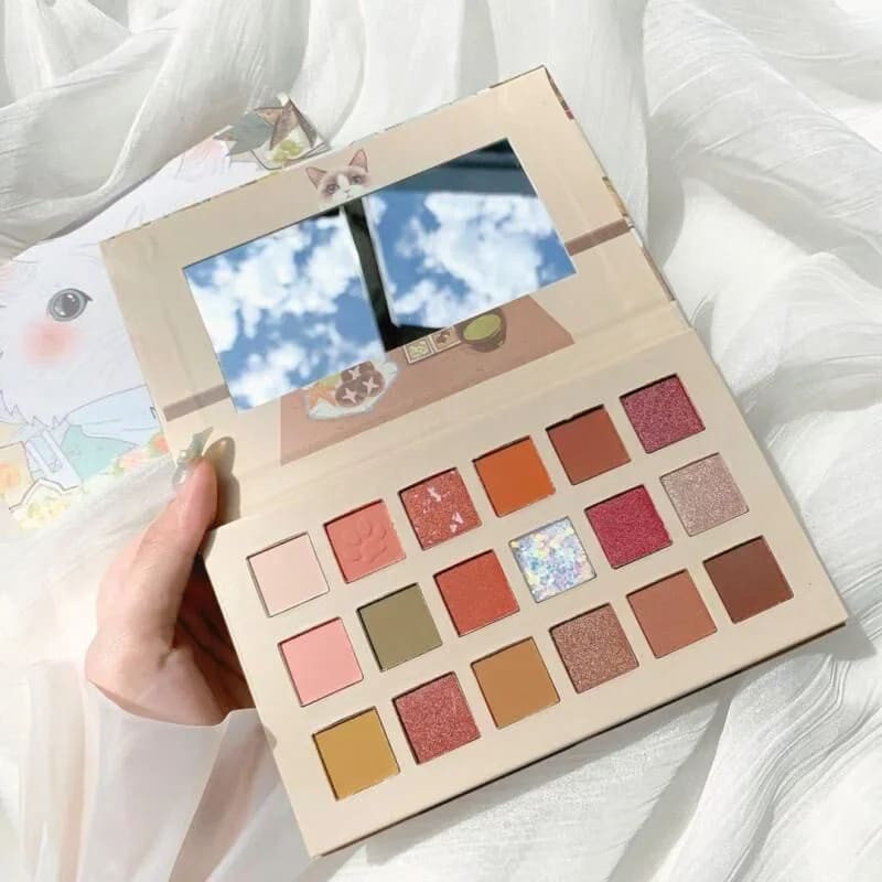 Kawaii neko sweetie 18 color eyeshadow palette set pigmented