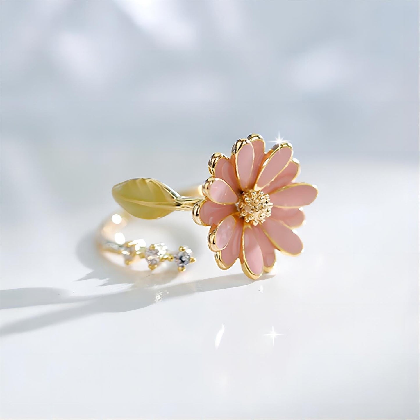 Bague marguerite en émail rose