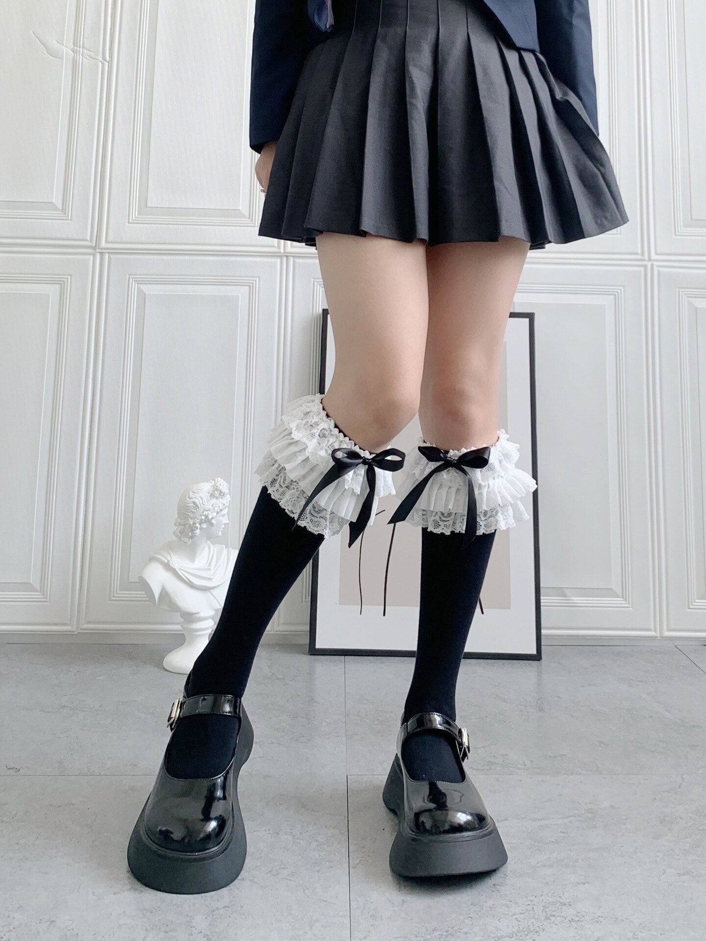Ruffled Knee Socks - socks, stockings Kawaii Babe