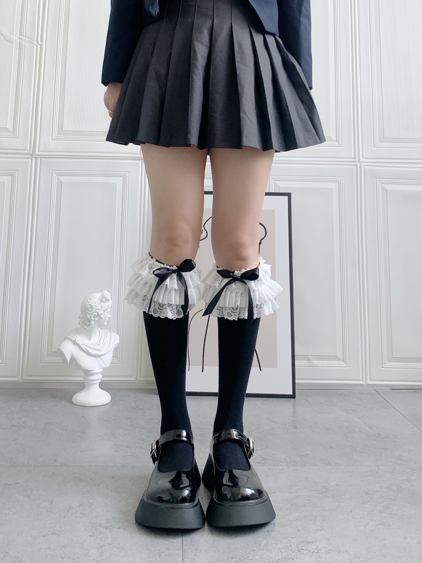 Ruffled Knee Socks - socks, stockings Kawaii Babe