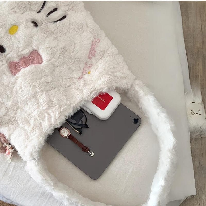 Sac à bandoulière en peluche Hello Kitty de Sanrio