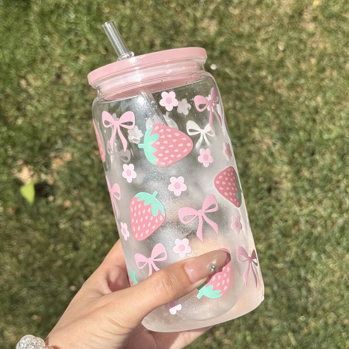 Kawaii strawberry and ribbon bows plastic water bottle tumbler and straw