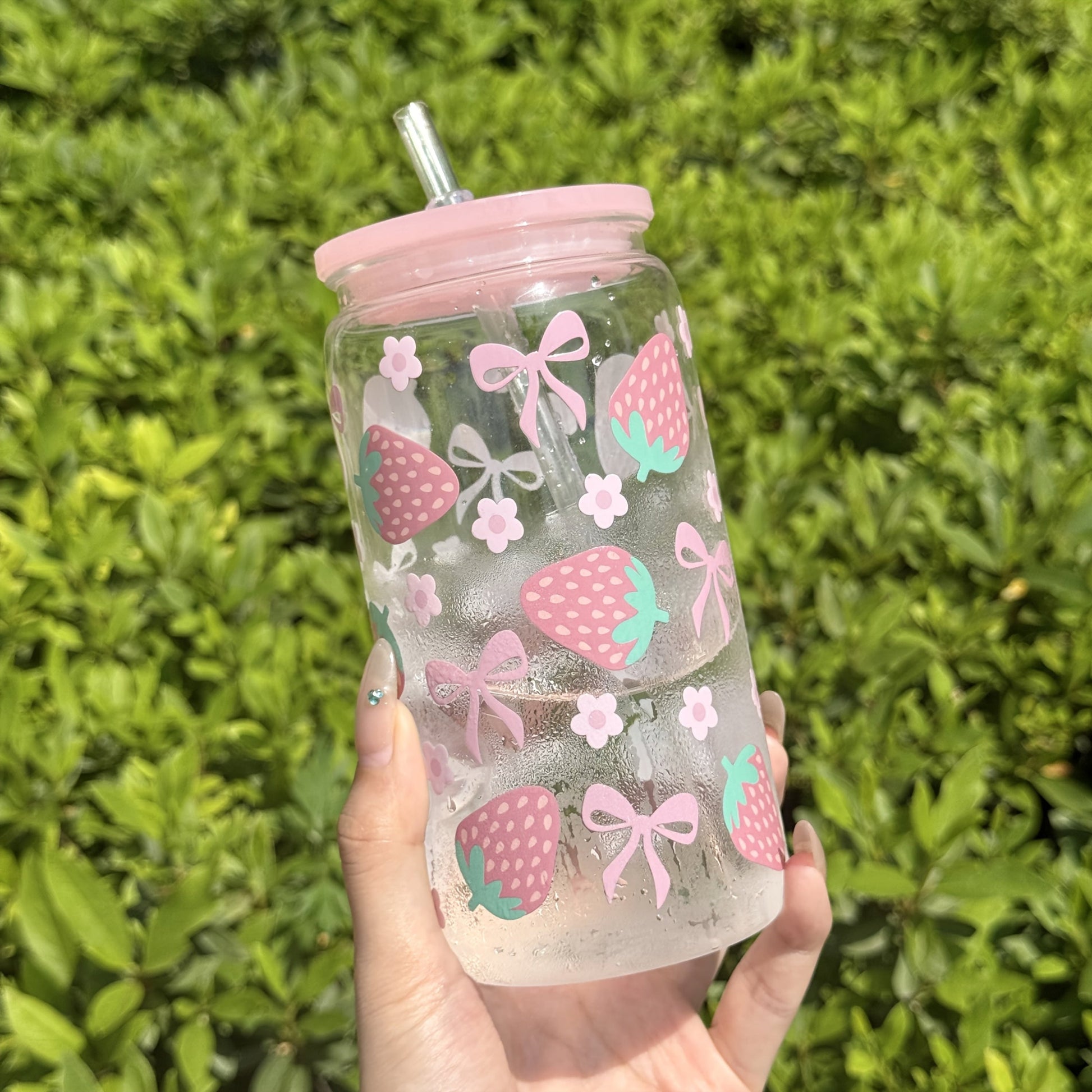 Kawaii strawberry and ribbon bows plastic water bottle tumbler and straw