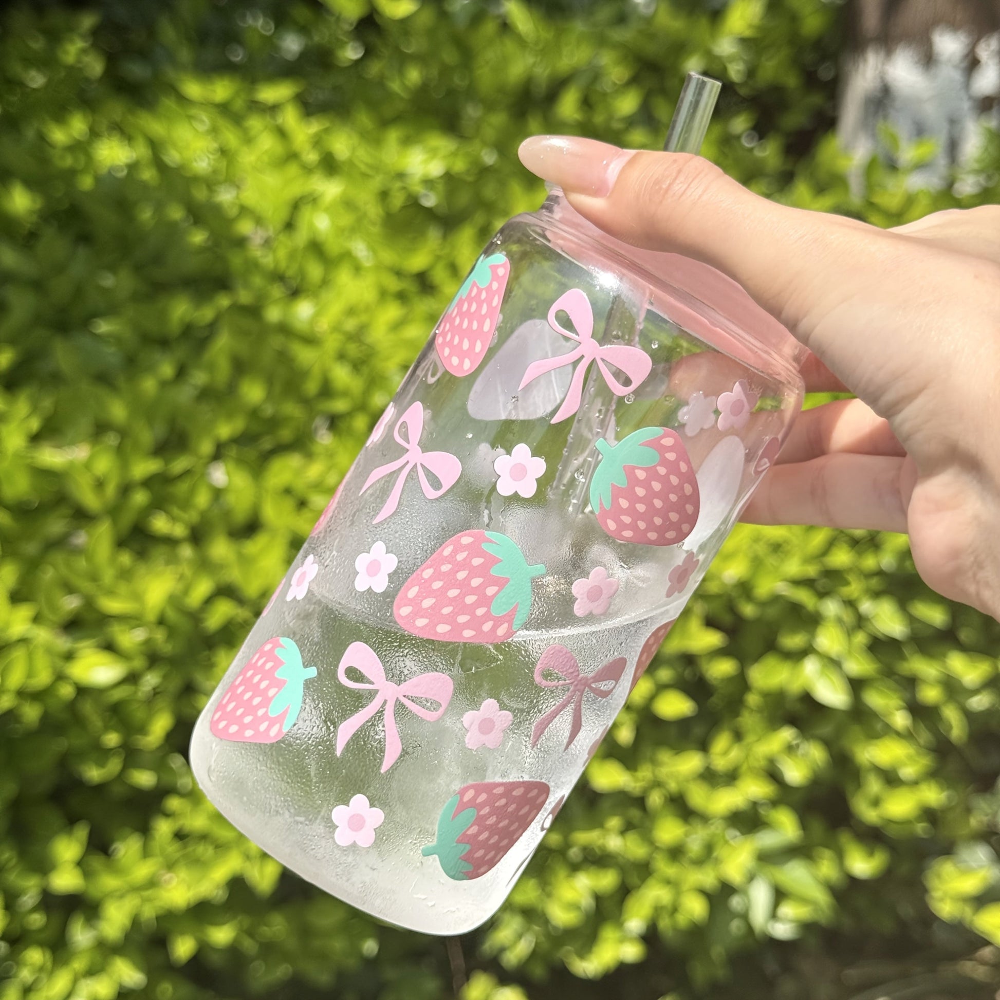 Kawaii strawberry and ribbon bows plastic water bottle tumbler and straw