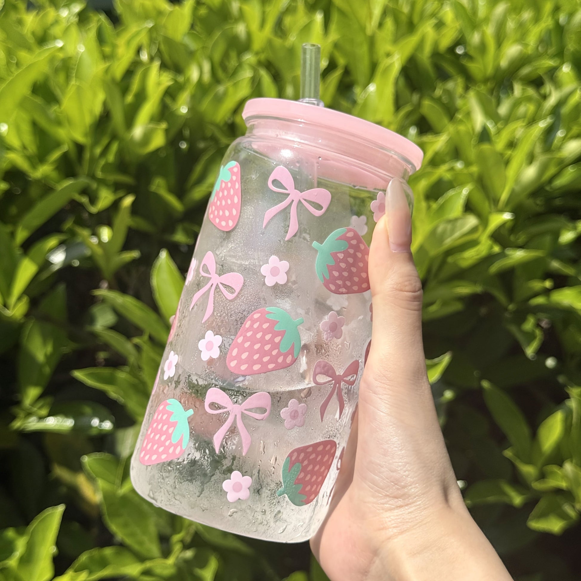 Kawaii strawberry and ribbon bows plastic water bottle tumbler and straw