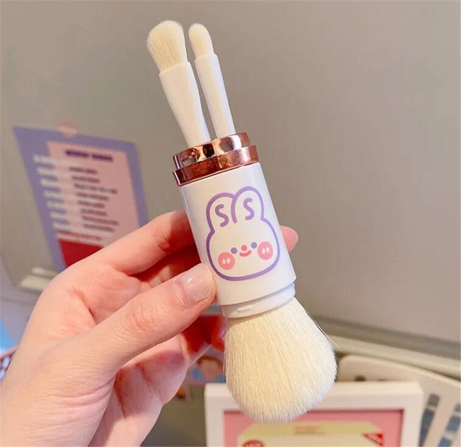 Travel Makeup Brush Set (4 in 1) - blush brush, make up brushes, makeup, makeup brushes