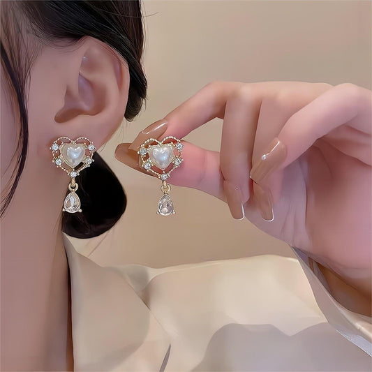 Boucles d'oreilles tendance en forme de cœur avec perles et strass