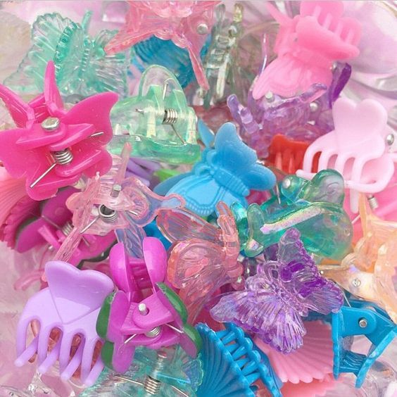 Clips (50 Butterfly Princess 90s pieces)