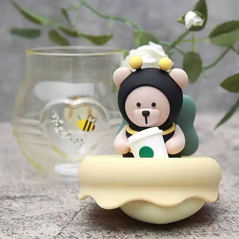 Kawaii yellow cottagecore honey comb bear coffee mug cup